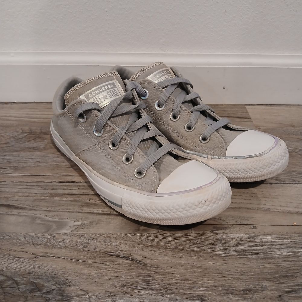 Converse All Star Kids Gray Sneakers Girls Size 6